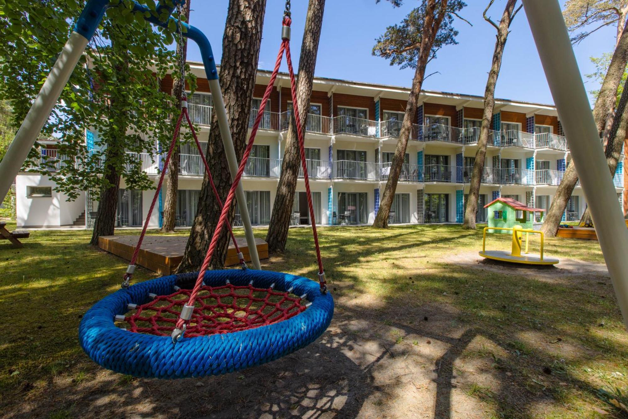 Waterside Resort Darłówko Eksteriør billede