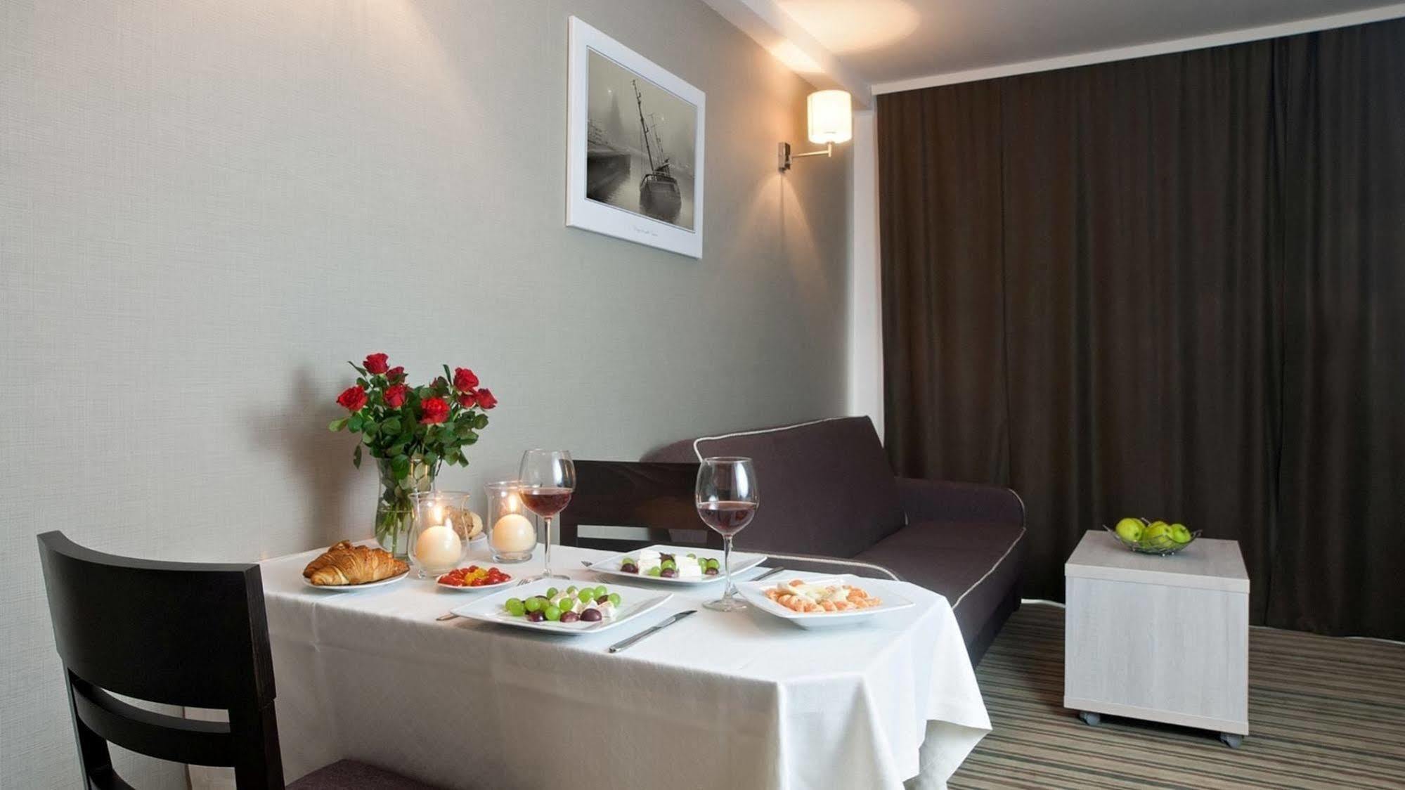 Waterside Resort Darłówko Eksteriør billede